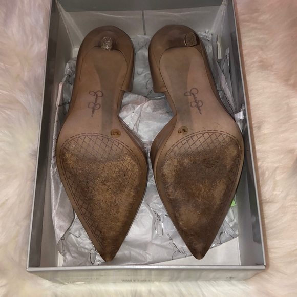 Jessica Simpson Nude Leather Heels - Picture 3 of 4